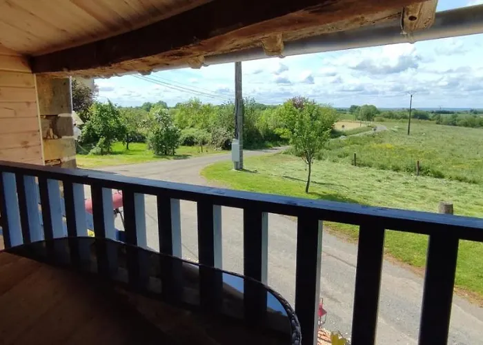 La Grange De Champagnac Bed and breakfast 3*